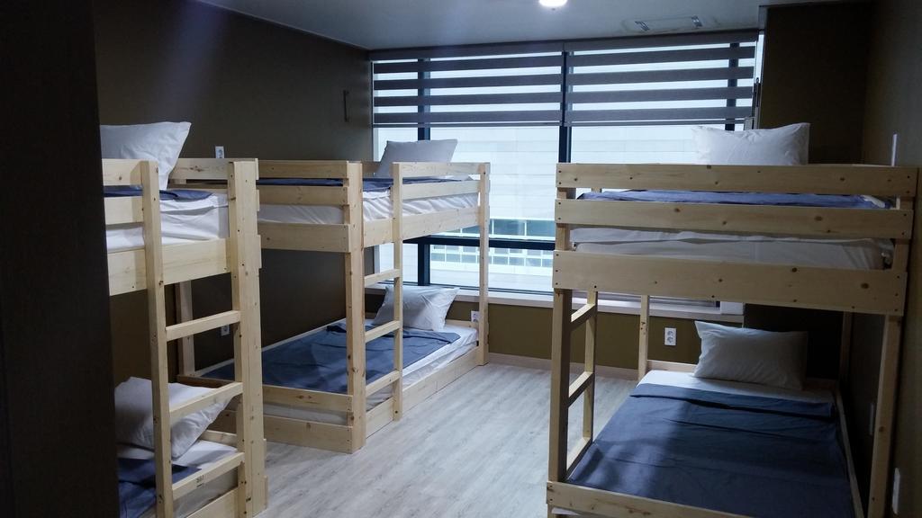 Terra Guesthouse 2 ปูซาน ภายนอก รูปภาพ