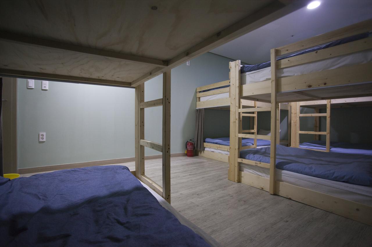 Terra Guesthouse 2 ปูซาน ภายนอก รูปภาพ