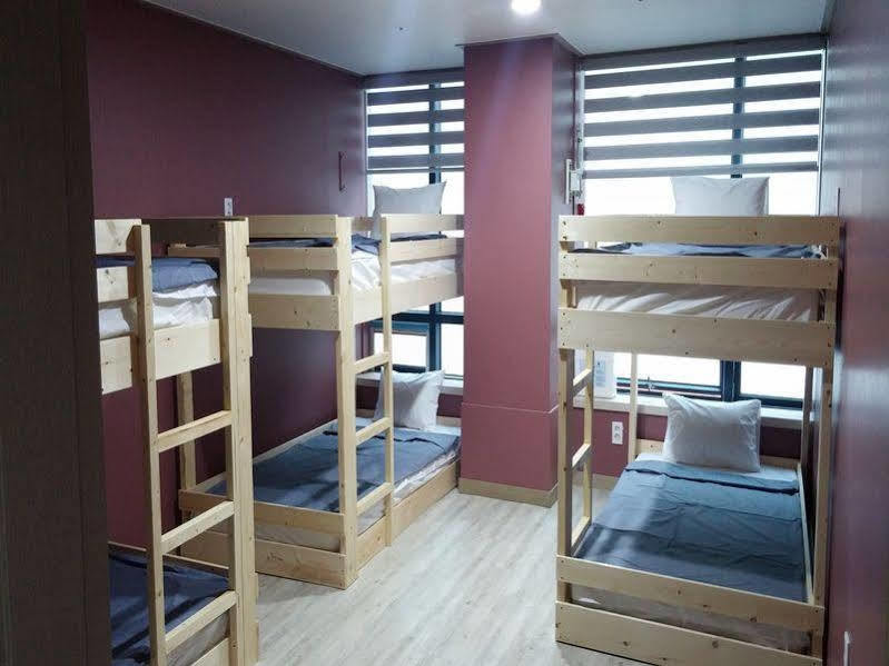 Terra Guesthouse 2 ปูซาน ภายนอก รูปภาพ