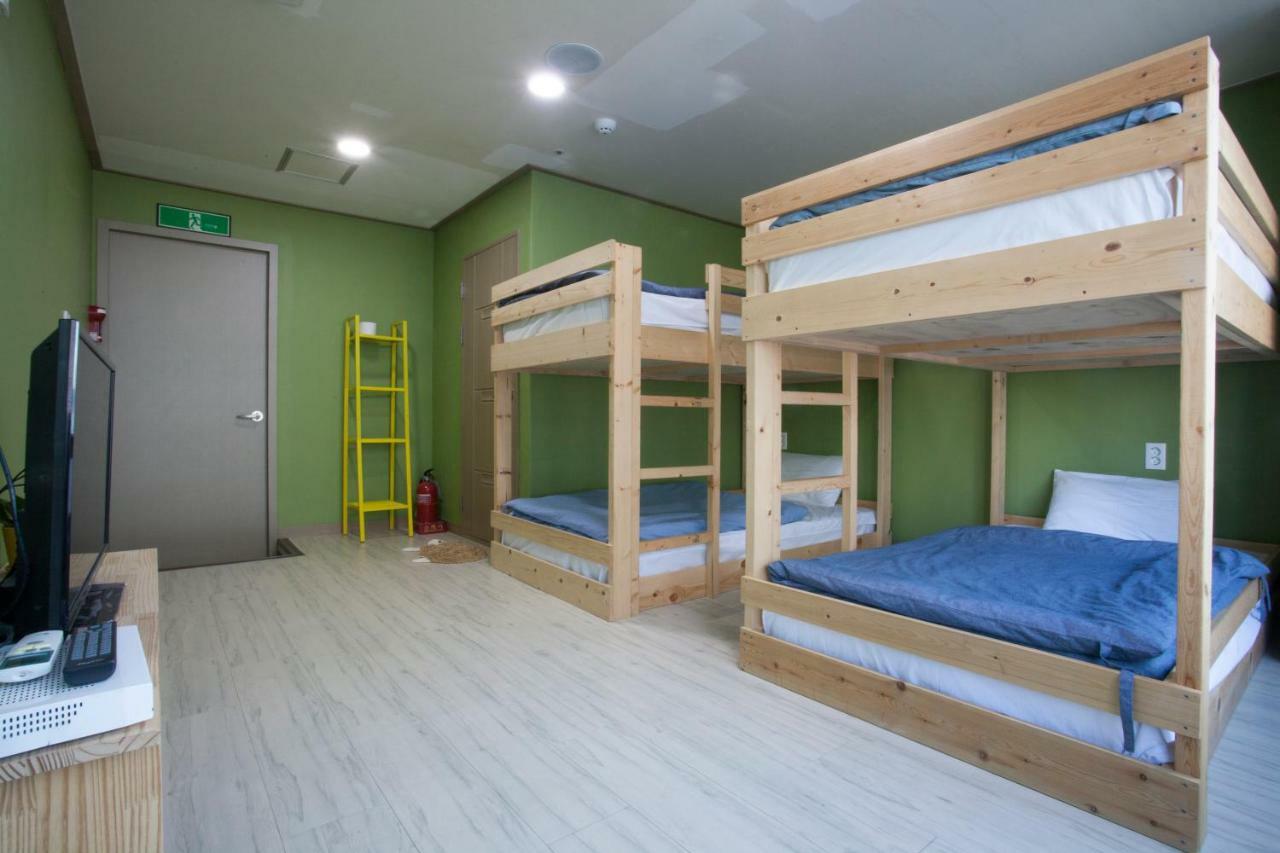 Terra Guesthouse 2 ปูซาน ภายนอก รูปภาพ